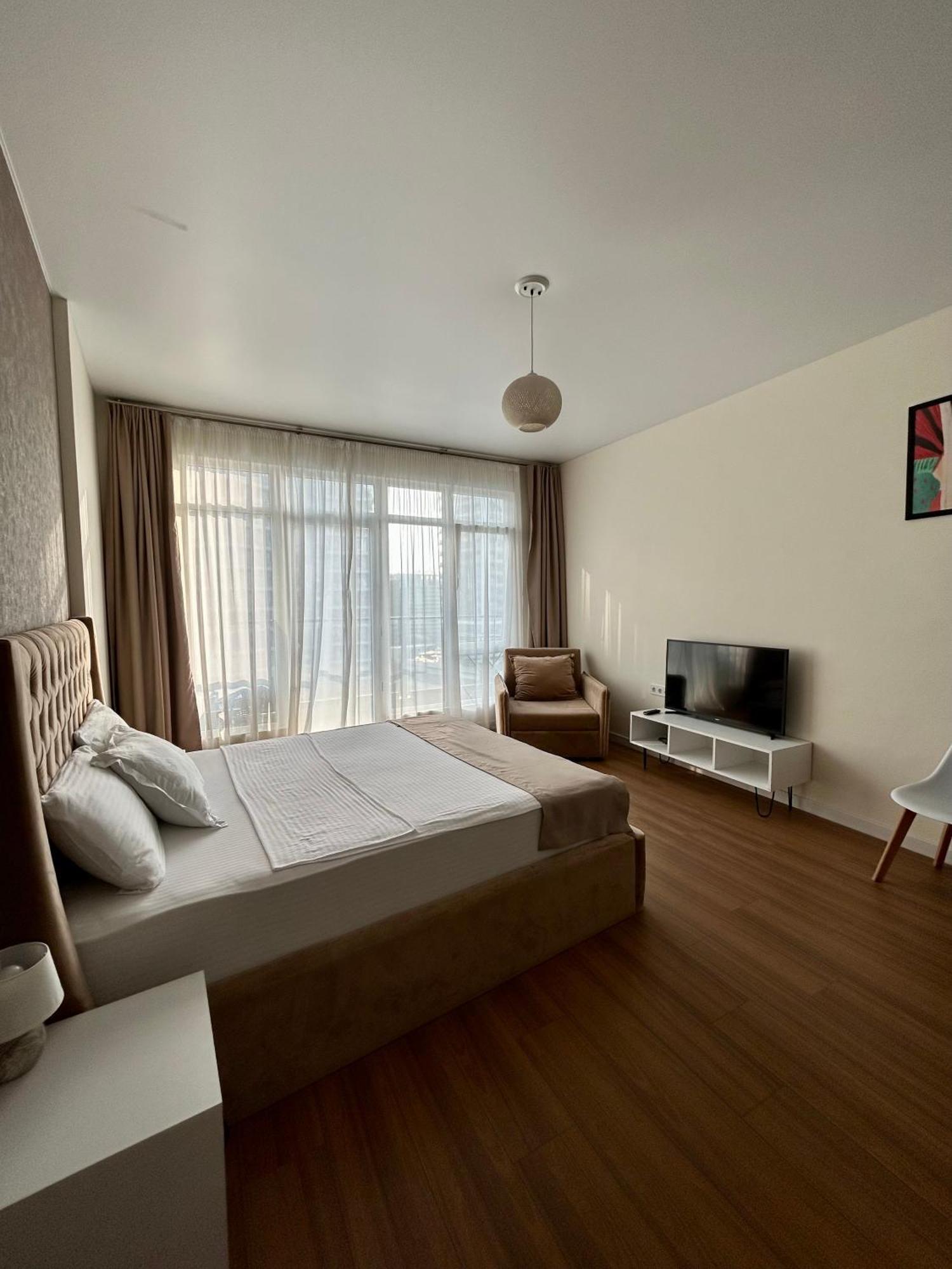 באטומי White Apartment מראה חיצוני תמונה