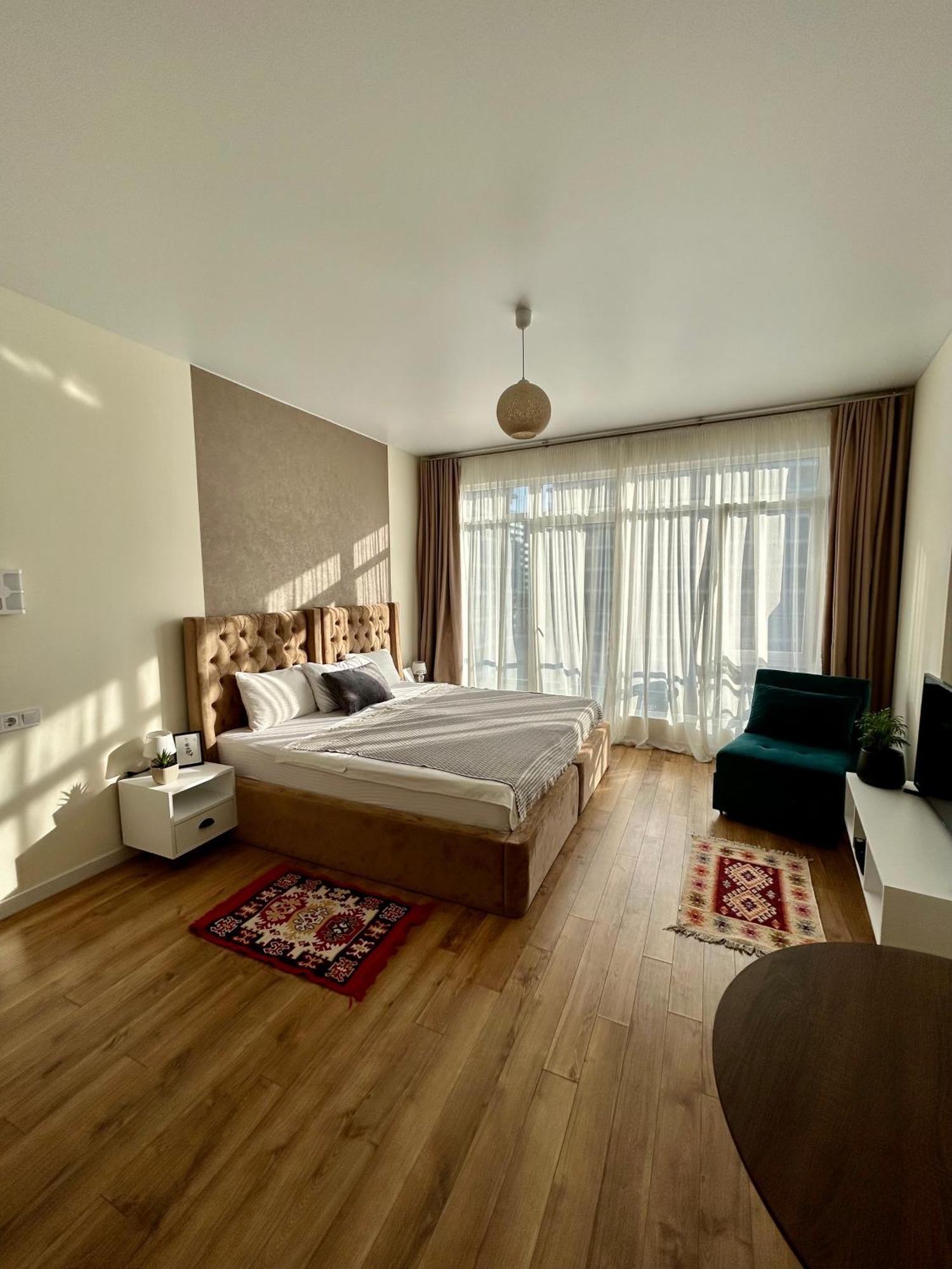 באטומי White Apartment מראה חיצוני תמונה