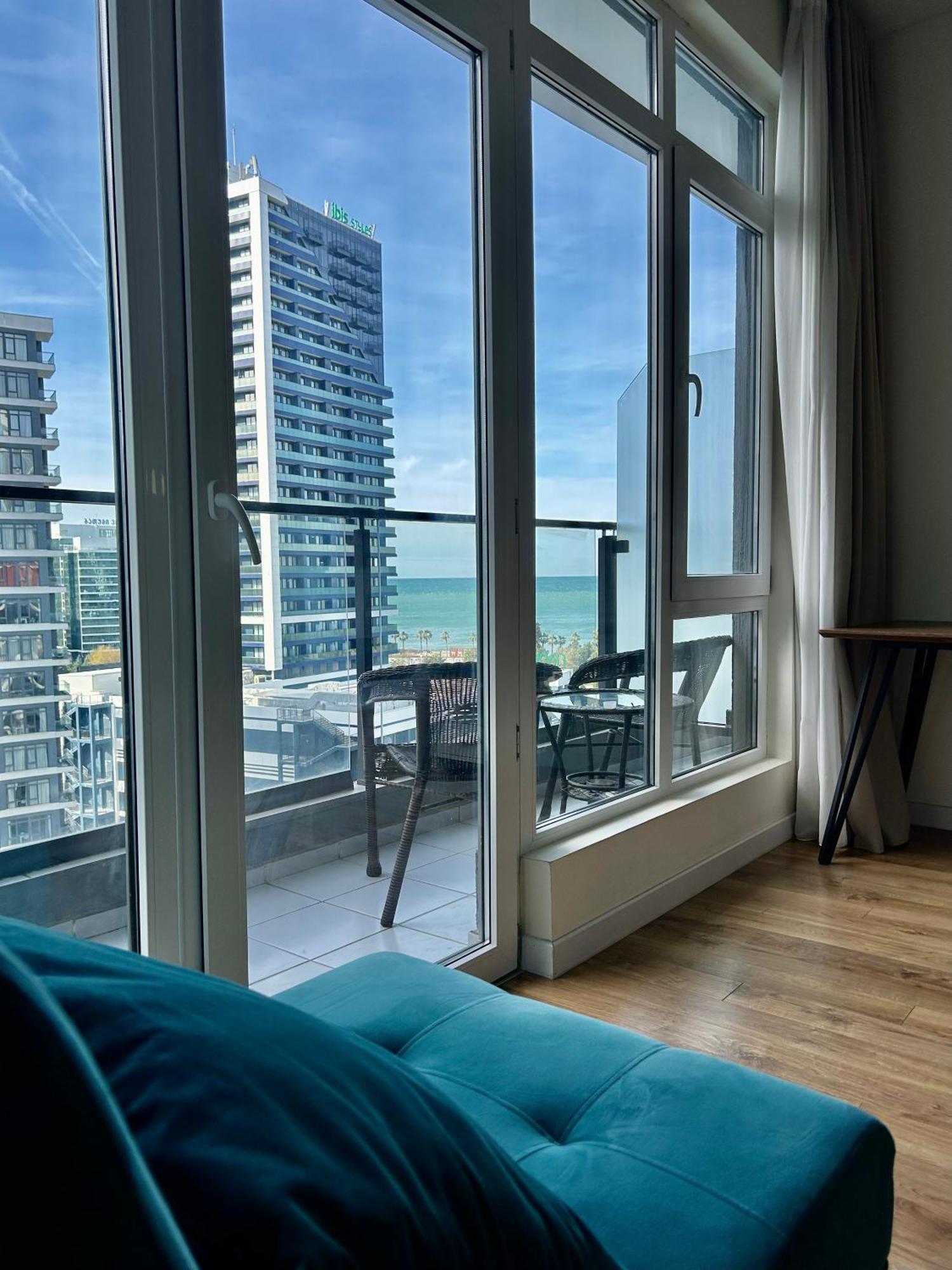 באטומי White Apartment מראה חיצוני תמונה